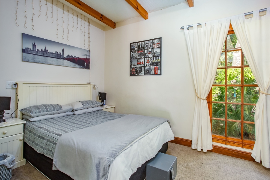 7 Bedroom Property for Sale in Franschhoek Western Cape